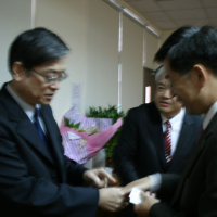 20081209_0011代理新任校長交接(南暘)